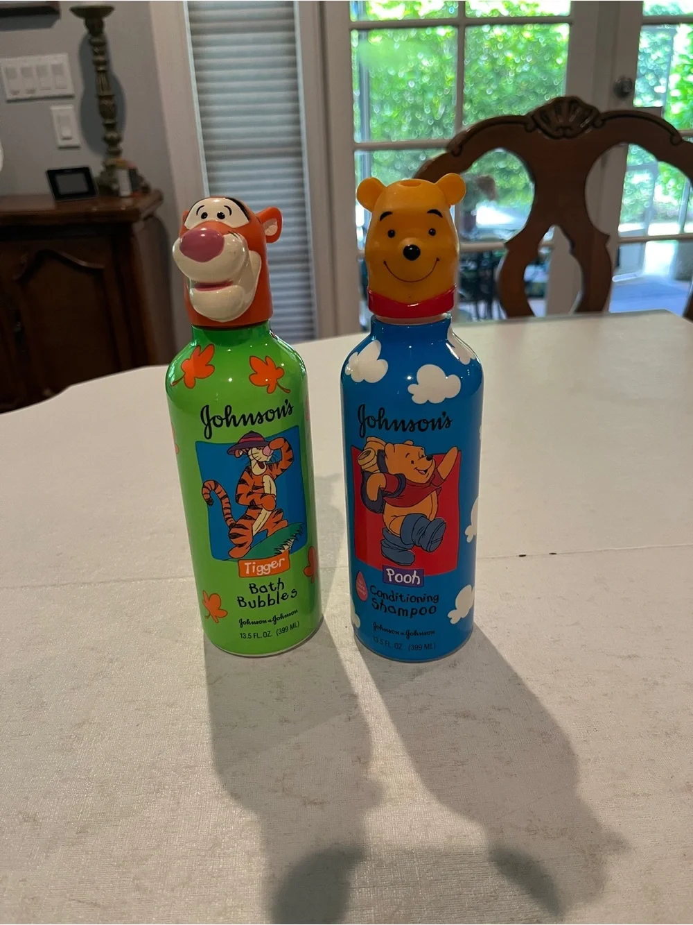 Vintage 90s Disneys Winnie the Pooh & Tigger bath buddies bottle set.